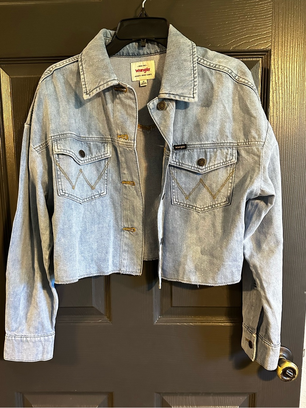 Wrangler Light Blue Cropped Denim Jacket - Women's